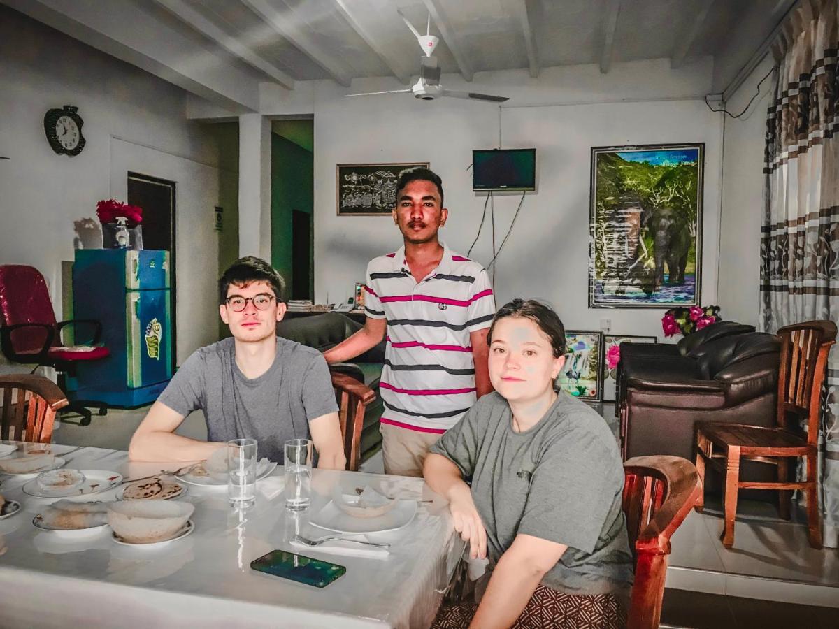 Dambulla Tourist Resort ภายนอก รูปภาพ