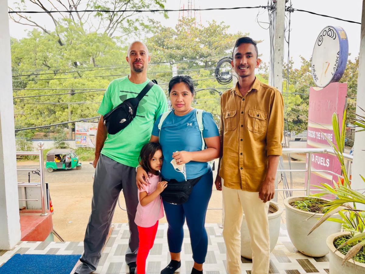 Dambulla Tourist Resort ภายนอก รูปภาพ